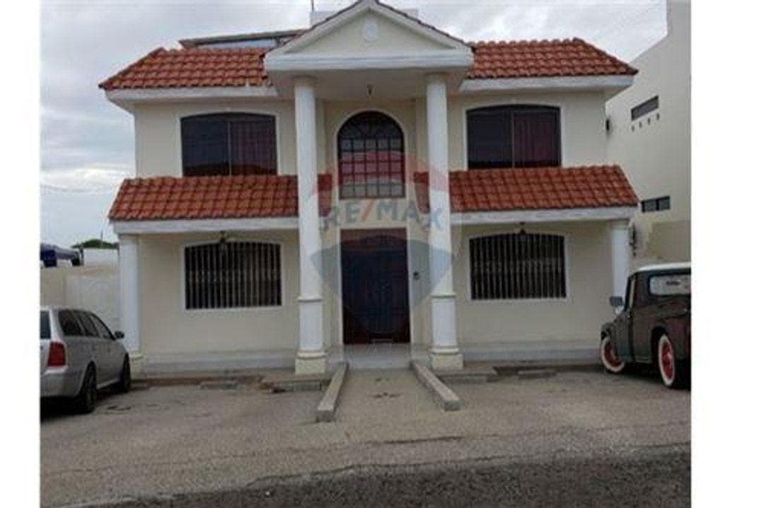 Casa en venta en Manta, Manabí