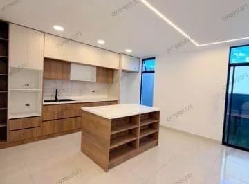 Casas de Lujo, Calderón Av Panamericana — imagen 5