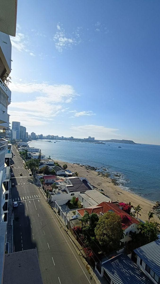 Departamento en venta en Salinas, Santa Elena