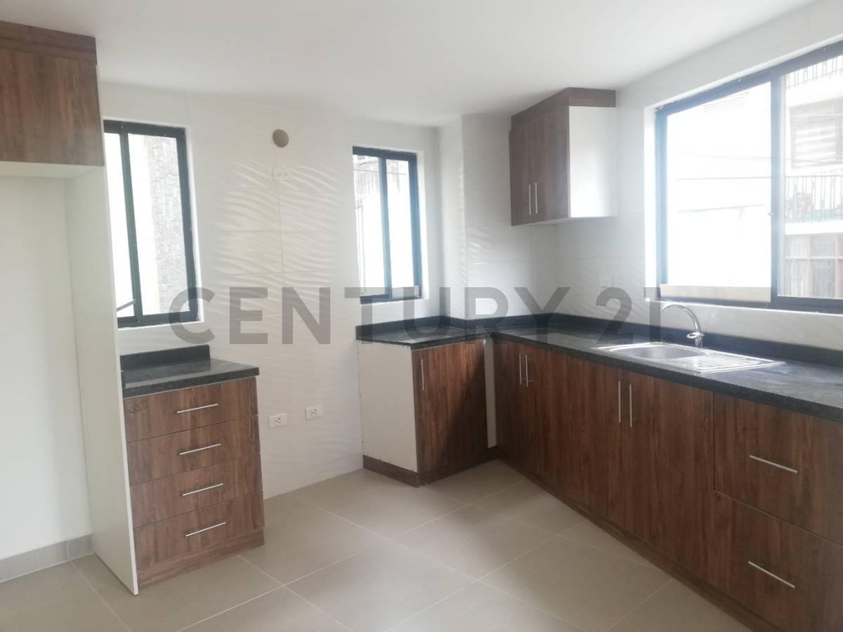 Apartamento en venta en Quito, Pichincha