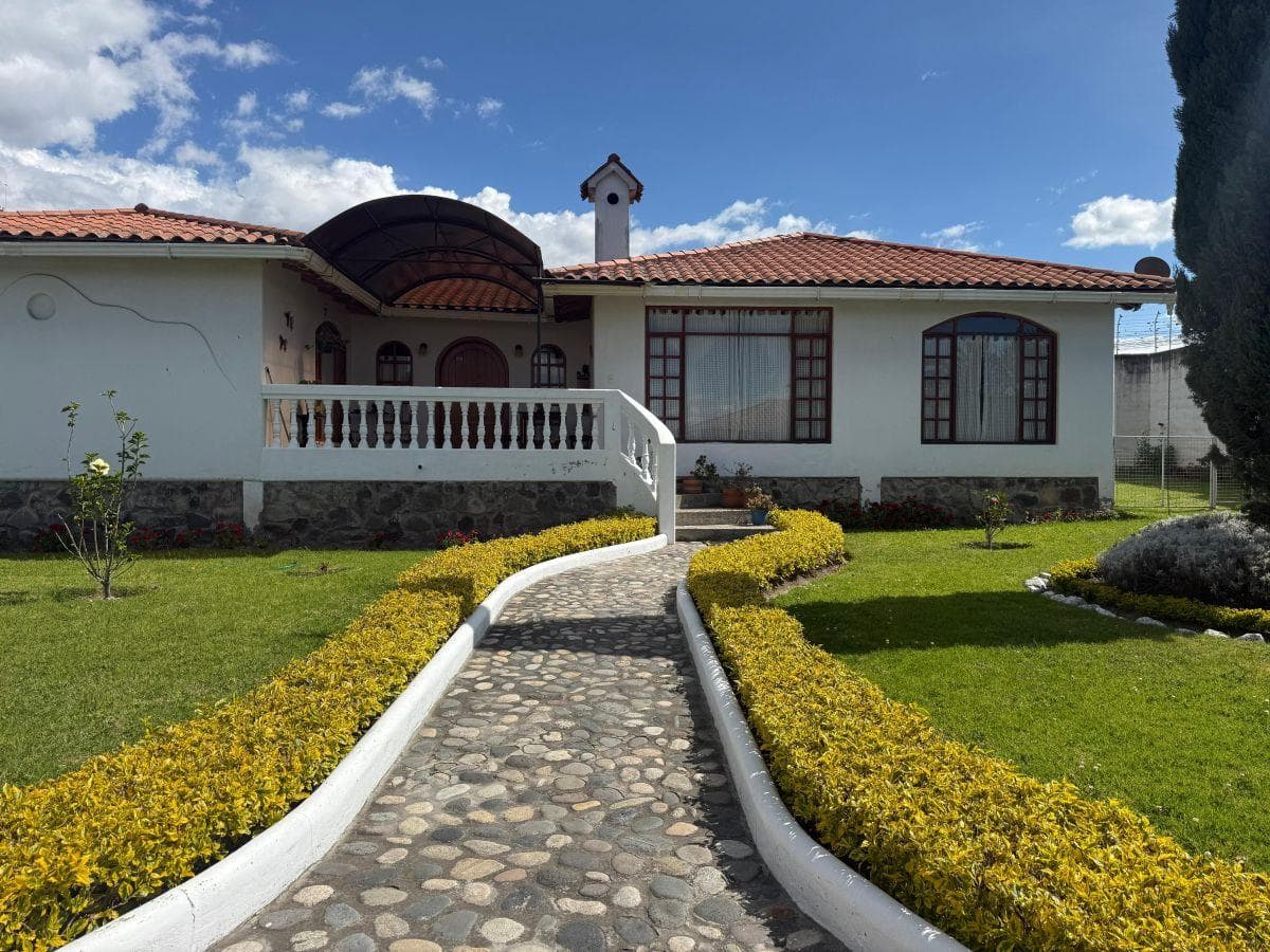 Casa en venta en Cotacachi, Imbabura