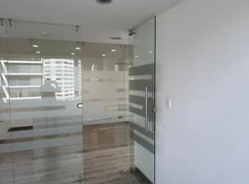 Oficina en Venta Sobre La Av de Los Shyris. Provincia de Pichincha — imagen 3