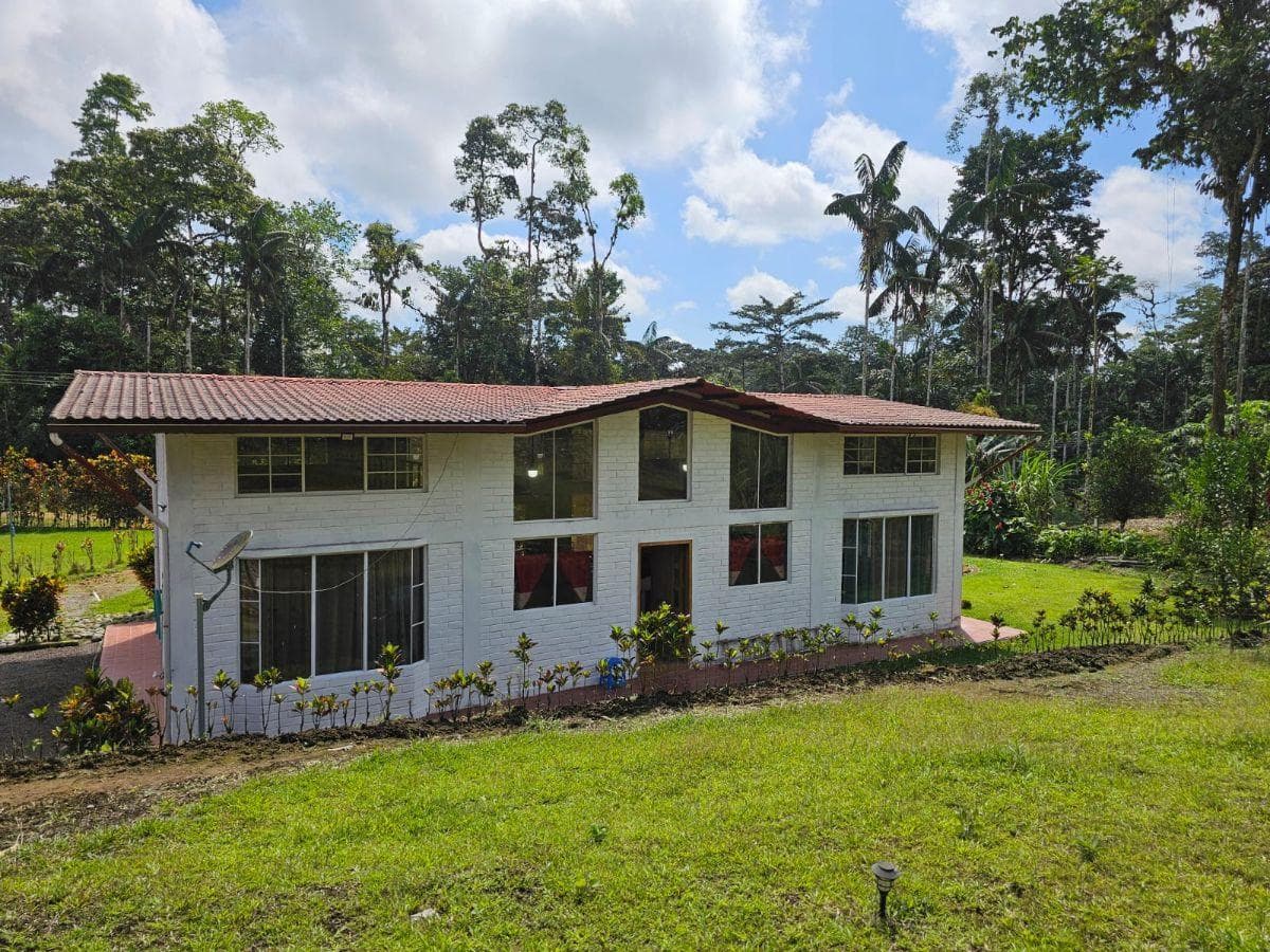 Casa en venta en Pedro Vicente Maldonado, Pichincha