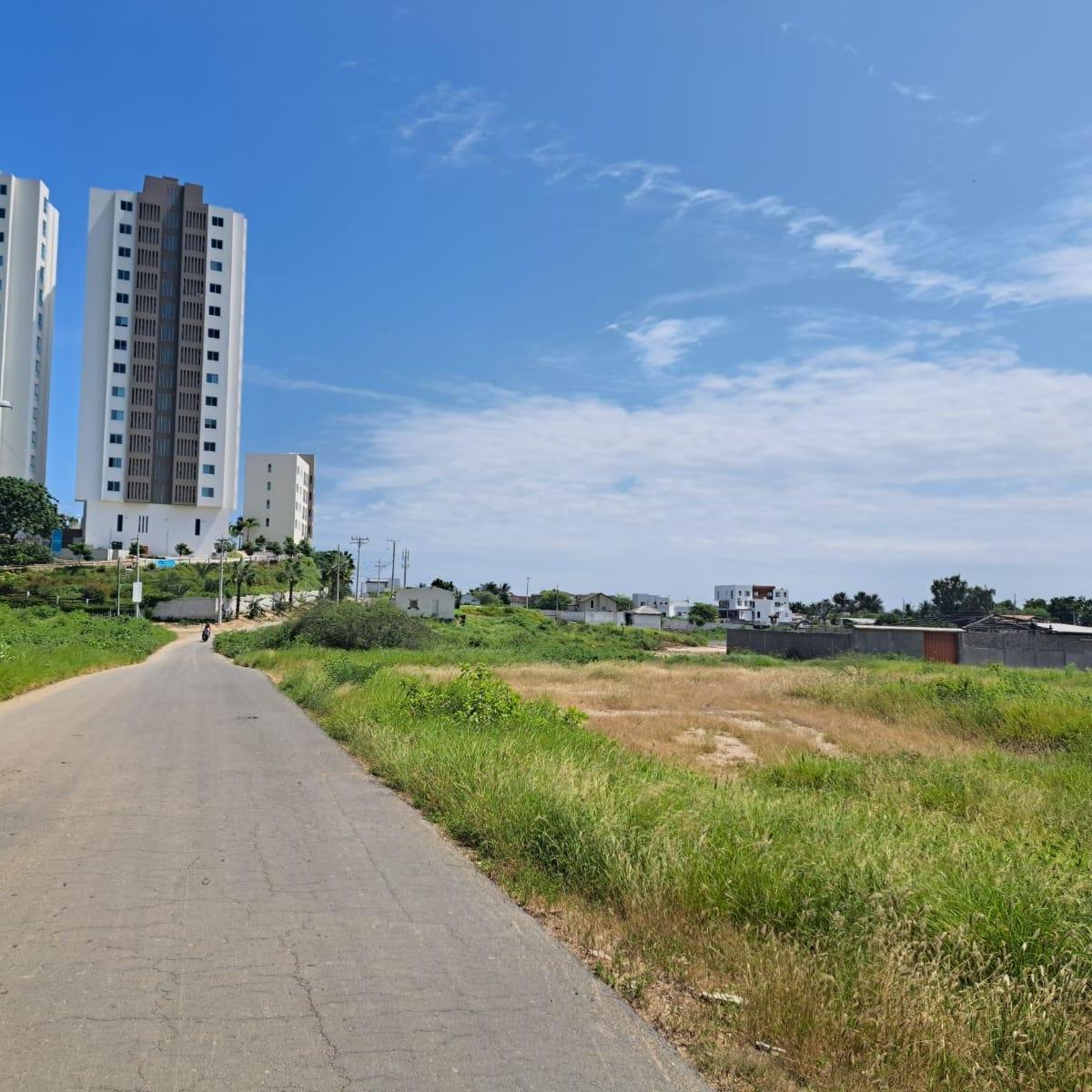 Terreno en venta en Punta Blanca, Santa Elena