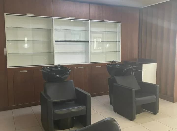 Hermoso Local de Venta — imagen 1