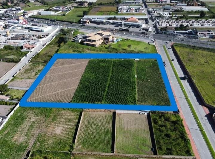 Terreno en Natabuela, Imbabura — imagen 1