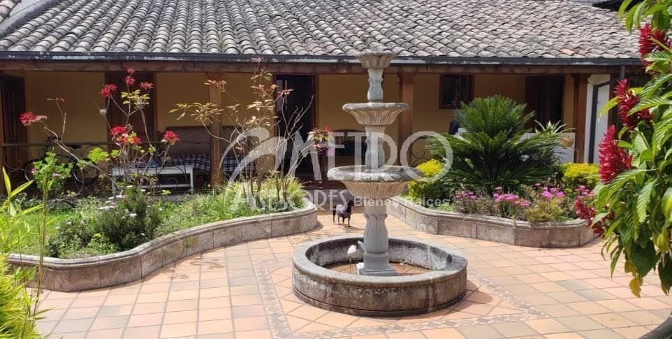 Casa en venta en Antonio Ante, Imbabura