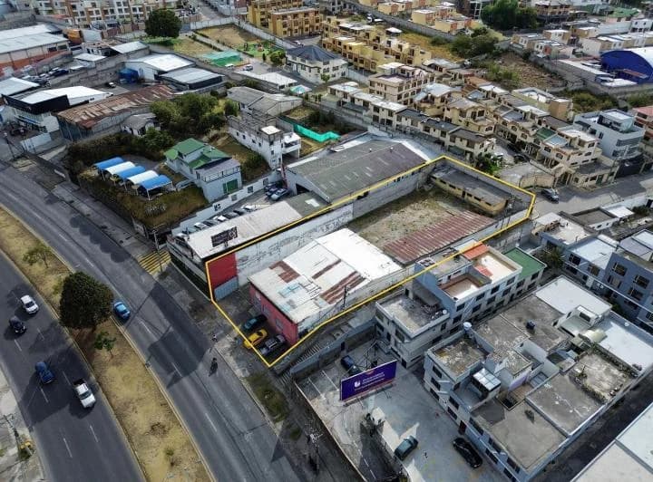 Local Comercial / Galpón Sector El Condado Sobre Av Occidental — imagen 1