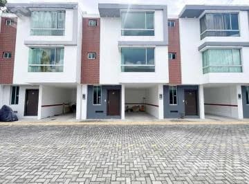 Venta de Casa en Conocoto - Cerca Puente 4 Autopista Gral. Rumiñahui — imagen 5