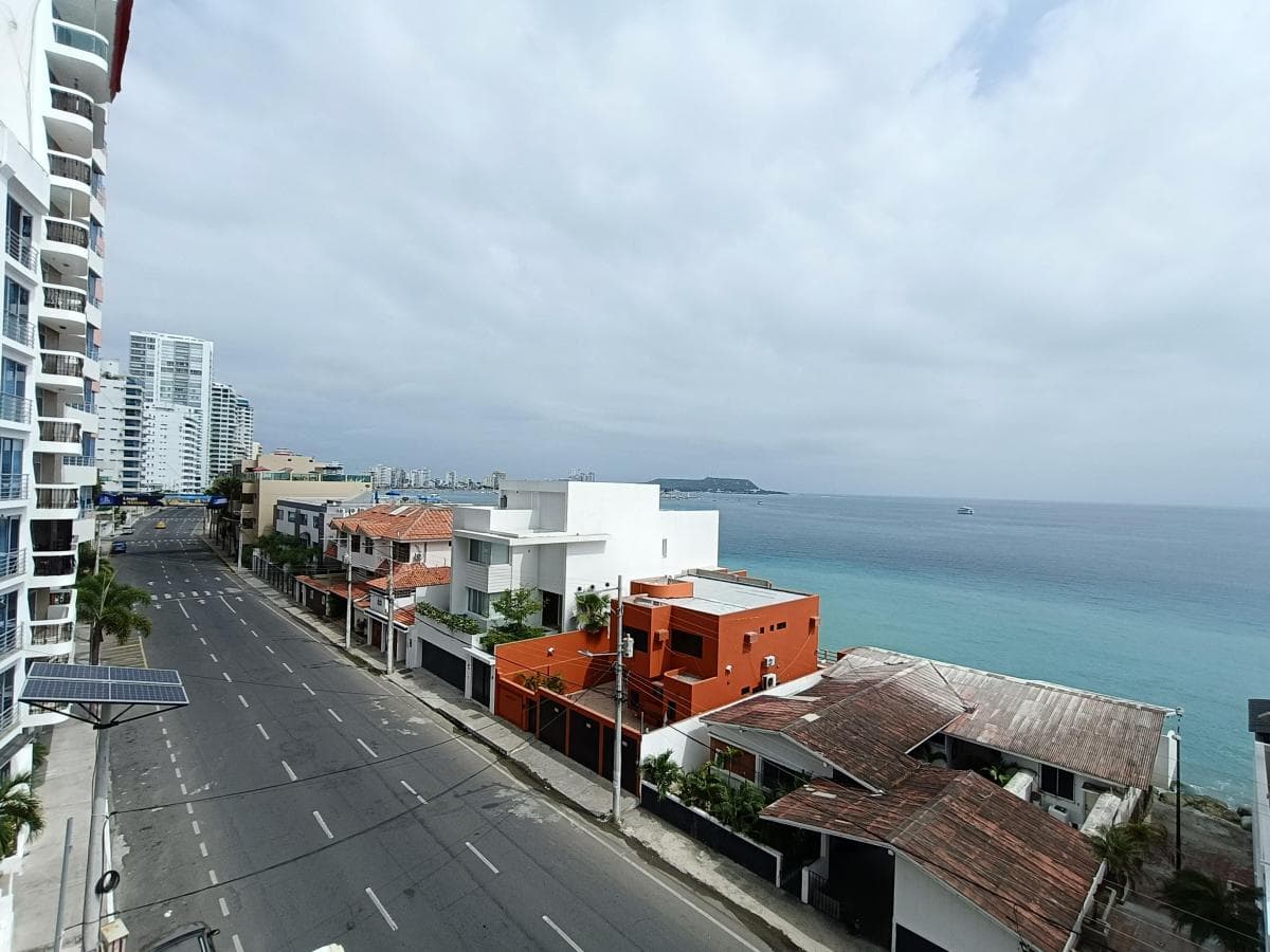 Departamento en venta en Salinas, Santa Elena