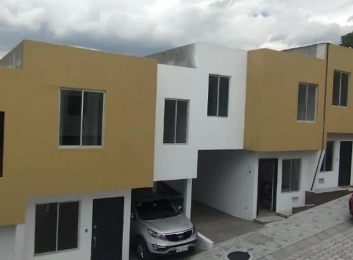 Casa Estrenar Vendo 75 m². 3 Dorm.. Conocoto Parque del Niño. Aplica Credicasa Biess 2.99% — imagen 1