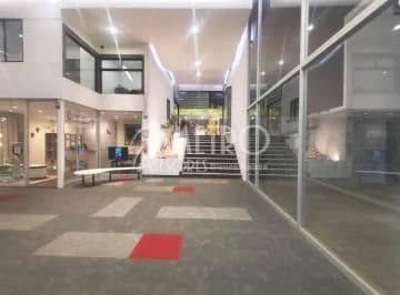 Local Comercial en Venta de 318 m C. C. Dicentro Sector El Bosque — imagen 2