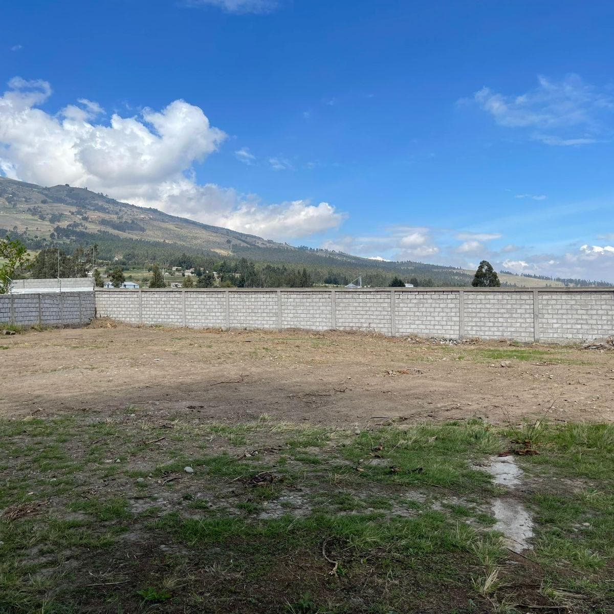 Terreno en venta en Ambato, Tungurahua