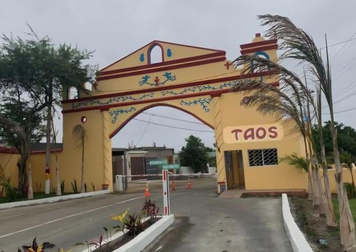 Terreno en venta en Santa Elena, Santa Elena