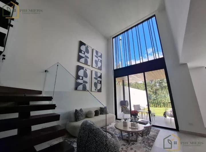 Hermosa Casa No Adosada, Tres Habitaciones, Porche, Jardin Tumbaco Pachosala — imagen 1