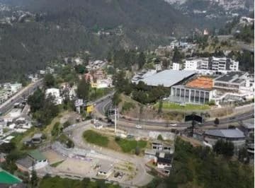 Terreno de Venta Sector Miravalle 5.000 m², Av Oswaldo Guayasamín — imagen 5