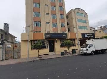 Oportunidad Única | Terreno Esquinero en Venta – Reina Victoria y Carrión — imagen 3