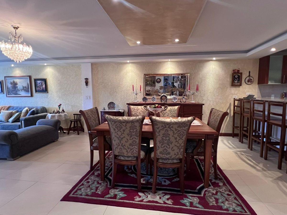 Apartamento en venta en Quito, Pichincha