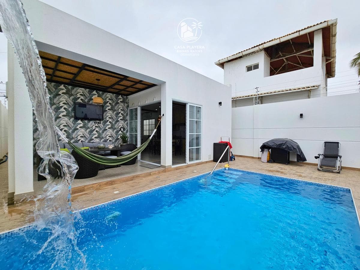 Casa en venta en Salinas, Santa Elena