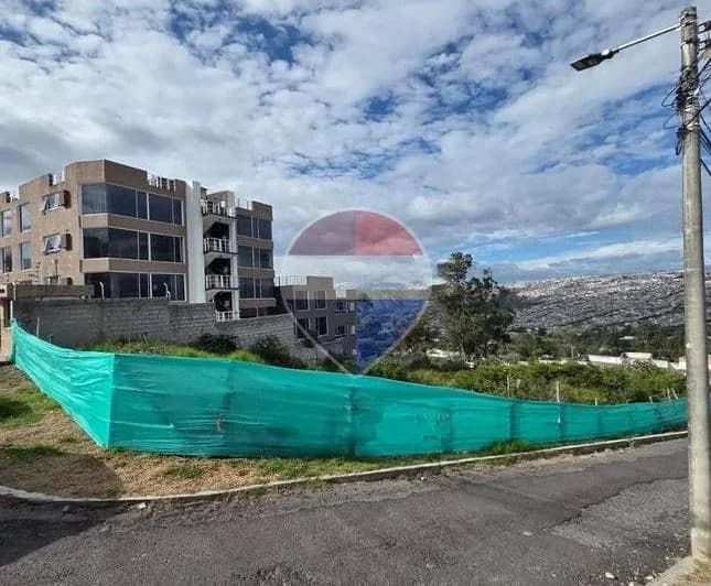 Terreno Esquinero de 1.000 m² en Venta – Carcelén! ️ — imagen 1