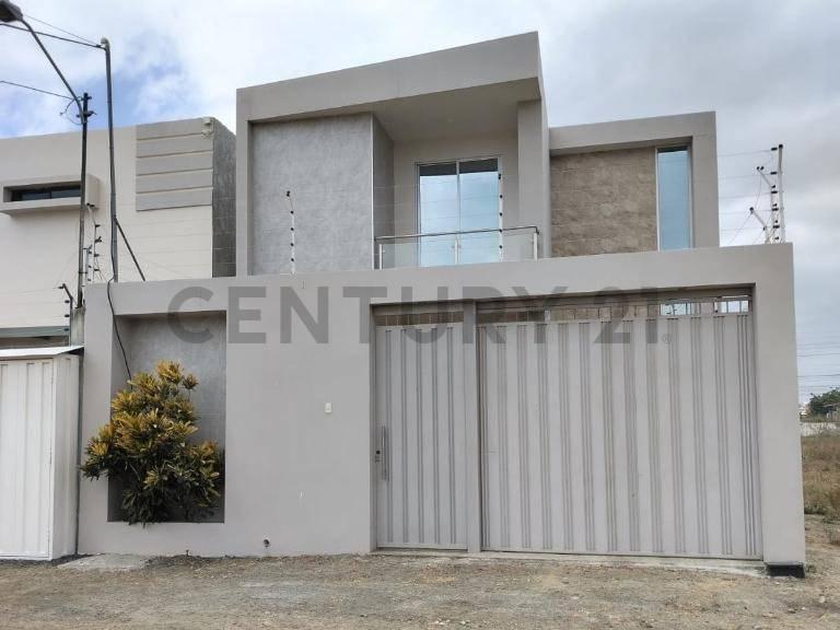 Casa en venta en Montecristi, Manabí