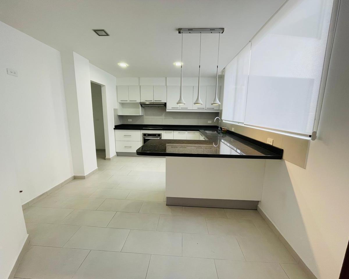 Apartamento en venta en Quito, Pichincha