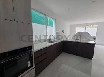 Casa a Estrenar en La Urbanización Condado de Vicolinci, Guayas — imagen 2