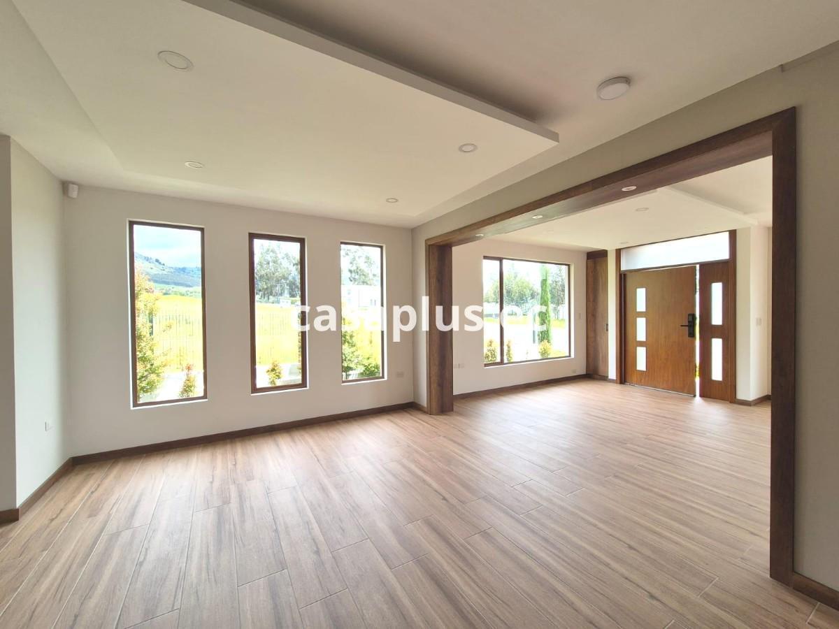 Casa en venta en Latacunga, Cotopaxi