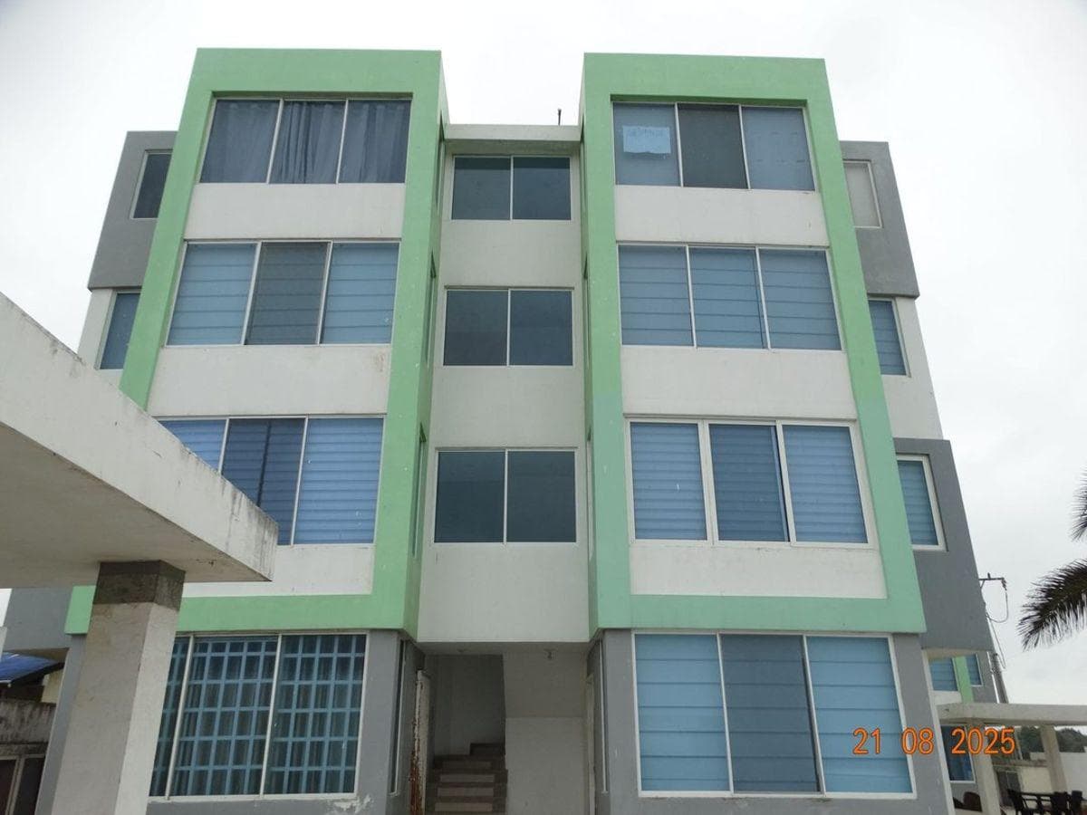 Departamento en venta en Crucita, Manabí