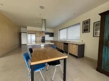 Elegante Casa Moderna de Venta con Vista Panorámica en Pacho Salas – Ilaló Tumbaco / Cumbayá — imagen 2
