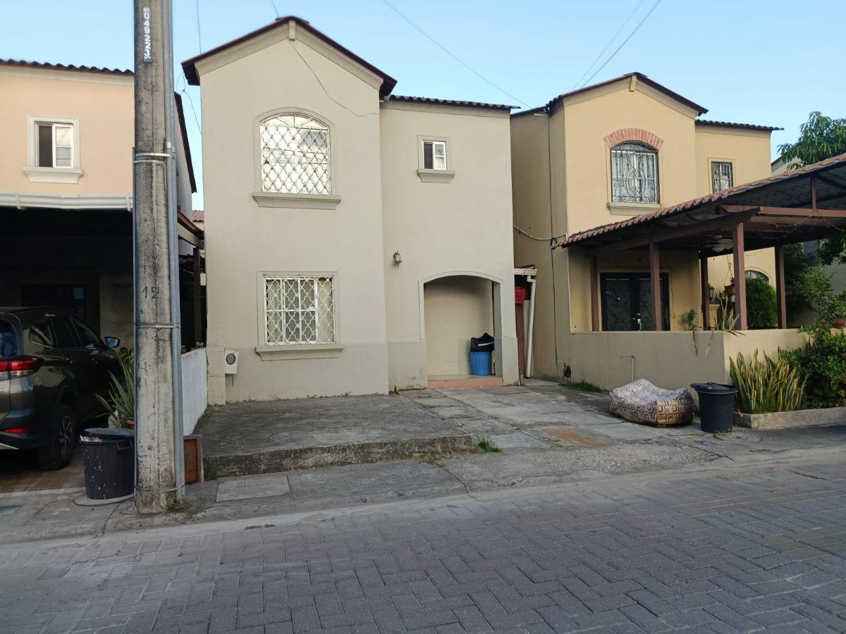 Casa en venta en Daule, Guayas
