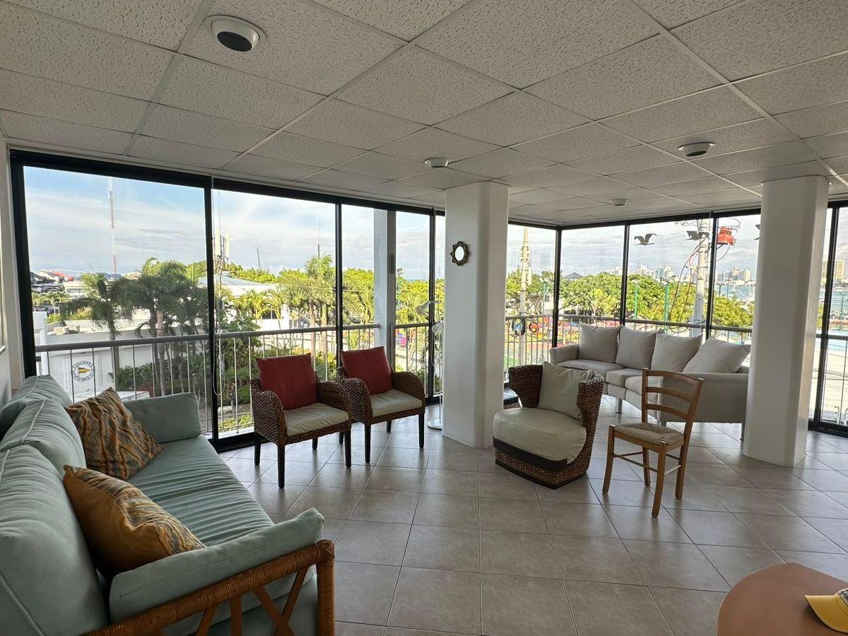 Apartamento en venta en Salinas, Santa Elena