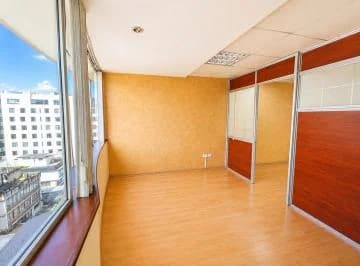 Oficina en Venta Av Inglaterra y República, Sector La Carolina, Centro Norte — imagen 2