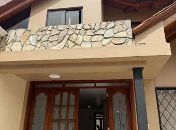 Casa en Venta en Azogues, Sector Charasol — imagen 2