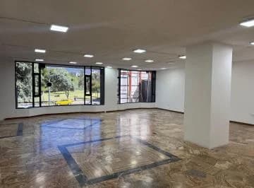 Vendo Oficina Av de Los Shyris Excelente Ubicacion — imagen 5