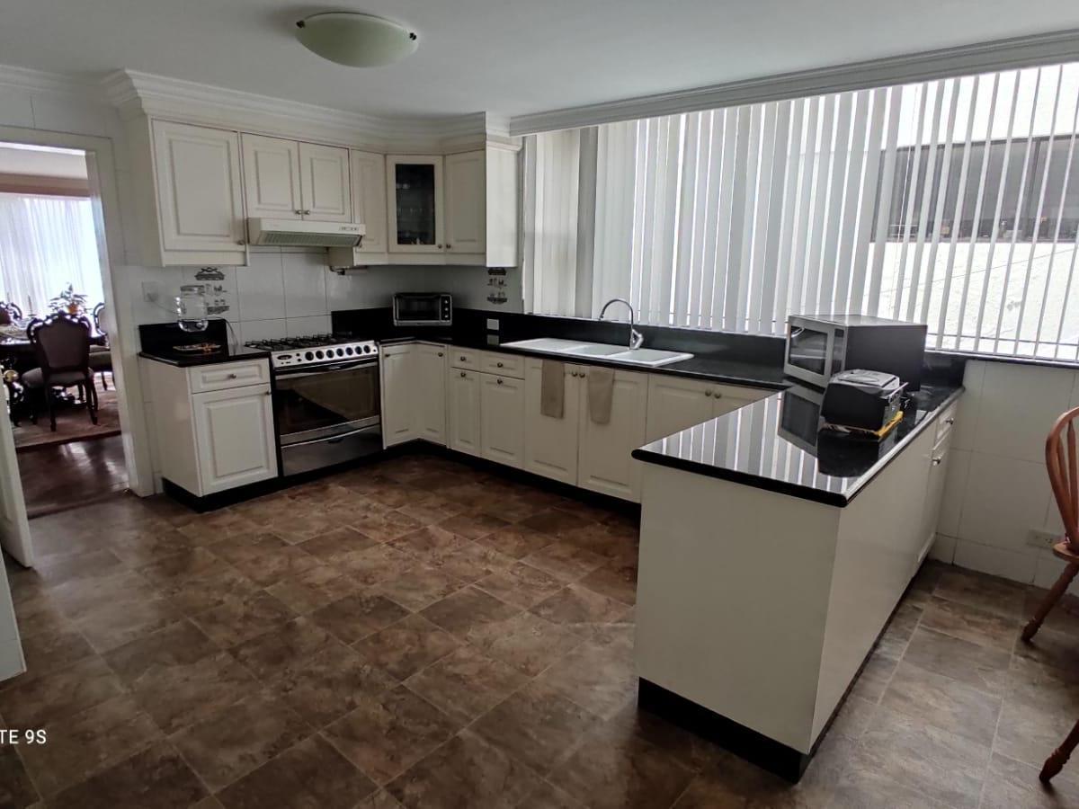 Apartamento en venta en Quito, Pichincha