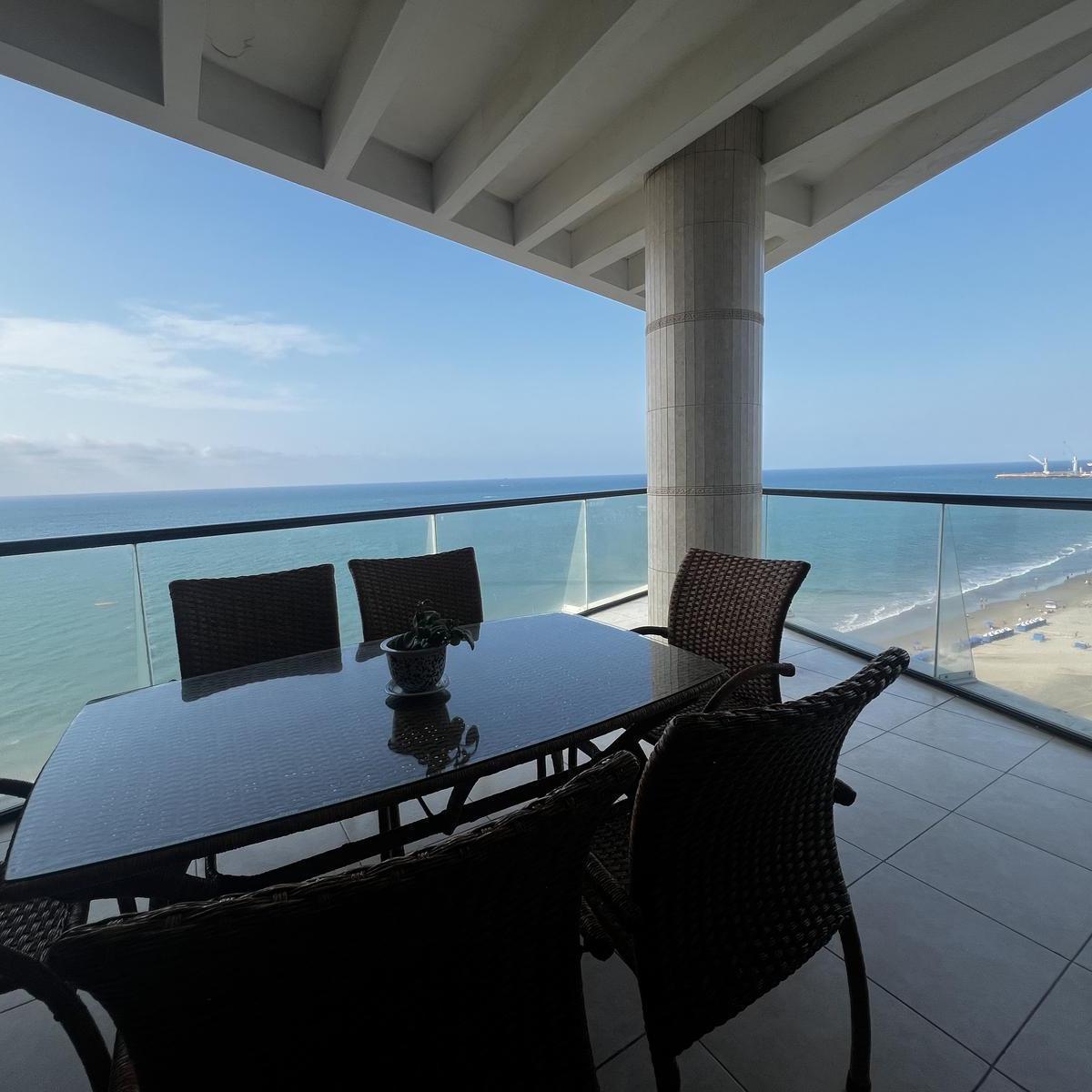 Apartamento en venta en Manta, Manabí