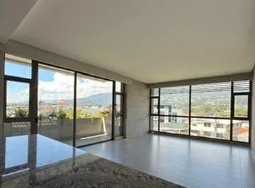 Departamento en Cumbayá — imagen 4