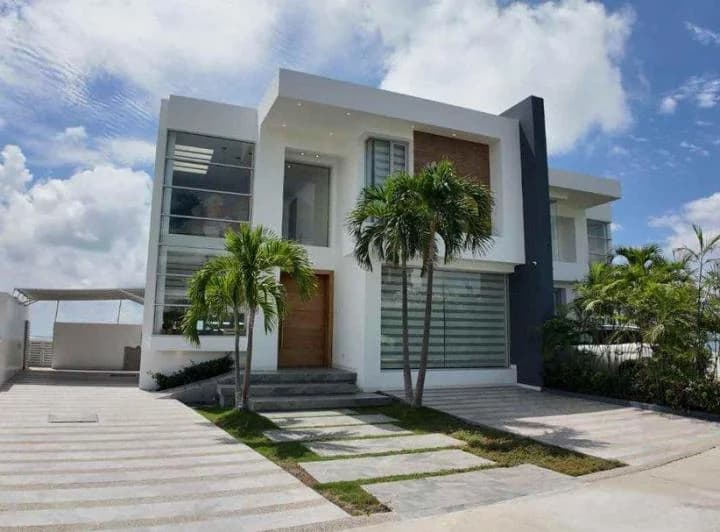 Casa de Venta en Manta Zona Sur Ciudad del Mar Yt, Manabí — imagen 1