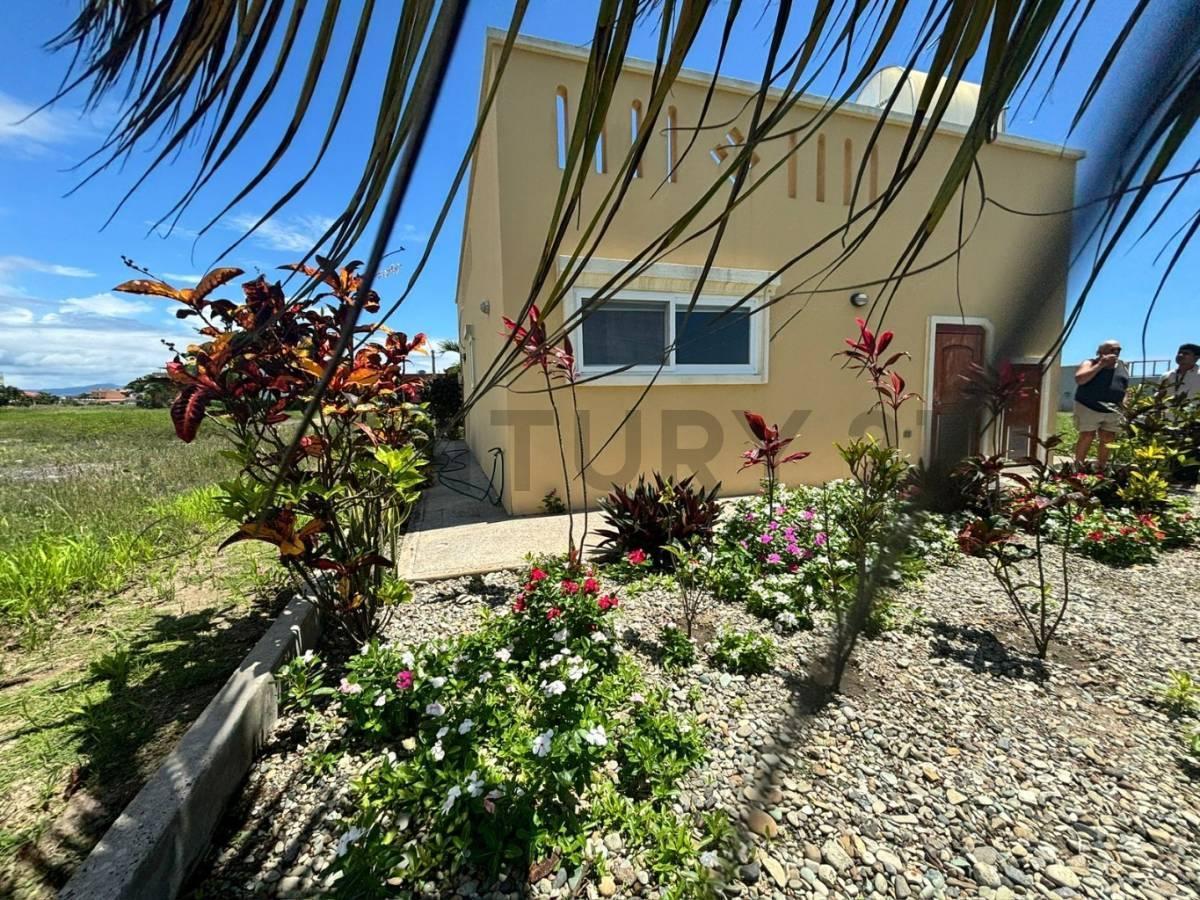 Casa en venta en Montecristi, Manabí