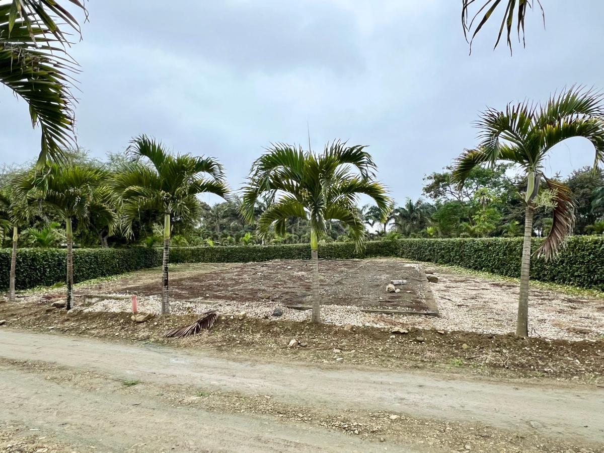 Terreno en venta en Puerto López, Manabí