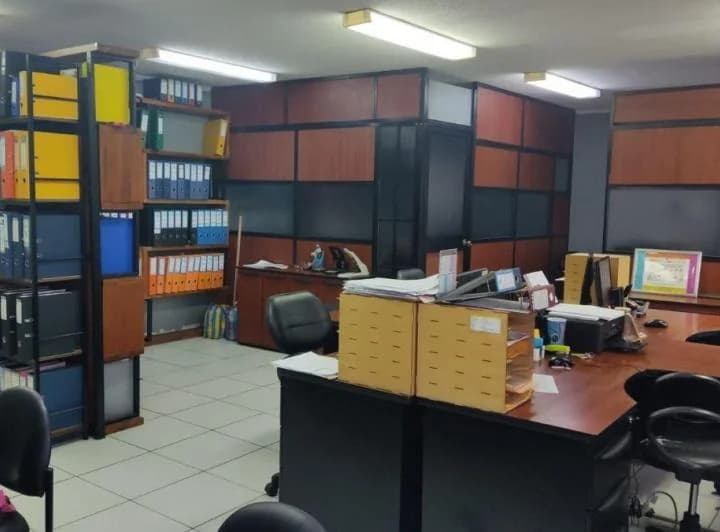 Local Comercial en Venta Sector Carcelén Industrial, 58 m², 2 Parqueaderos Ia — imagen 1