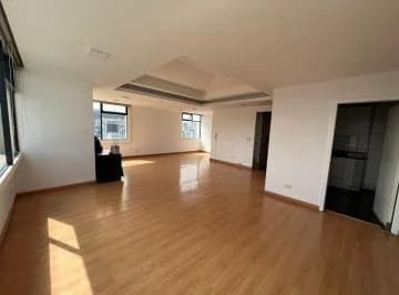 Sector La Carolina, en Venta y Renta en Edificio Corporativo Oficina de 119,38 m² — imagen 3