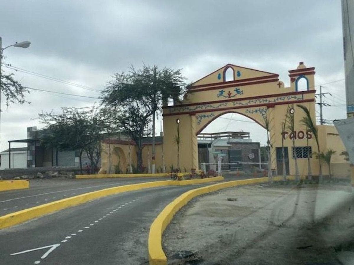 Terreno en venta en Santa Elena, Santa Elena