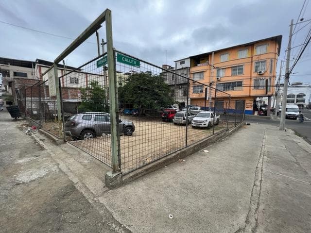 Terreno en venta en Manta, Manabí
