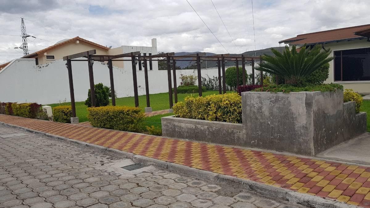 Terreno en venta en Ibarra, Imbabura