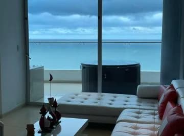 H/ Tonsupa, en Venta Espectacular Departamento, 2 Dorm. 100 m² — imagen 4