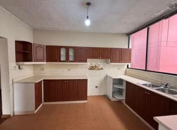 Vendo Propiedad Comercial $599.900 Sobre La Av América Sector Supermaxi Granda Centeno — imagen 4