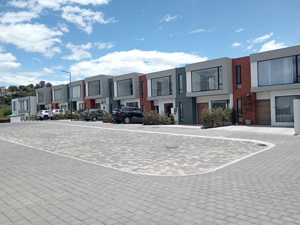 Casa en venta en Quito, Pichincha