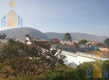 Mitad del Mundo, Vendo 2 Terrenos de 530 m² Cada Uno en Elegante Urbanizacion — imagen 2